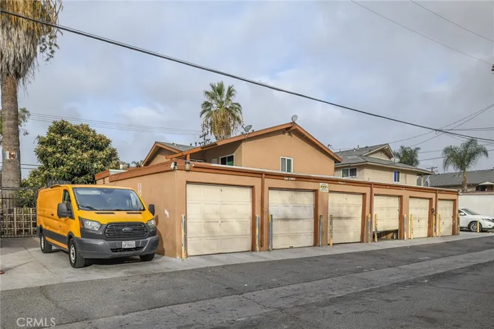 1416 N Placentia Avenue, Fullerton, California 92831