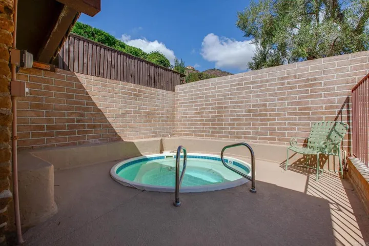 3212 Via Almonte, Fallbrook, California 92028