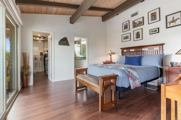 3212 Via Almonte, Fallbrook, California 92028