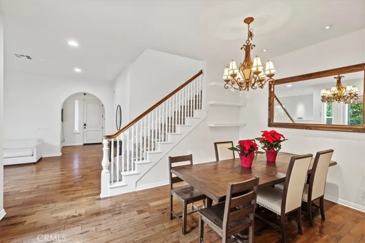 Formal Dining