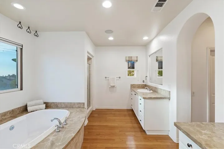 Primary En-Suite