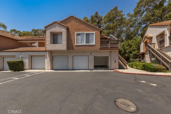 28099 Caldaro, Laguna Niguel, California 92677