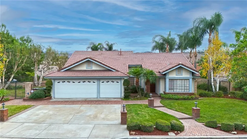 24510 Via Arriba Linda, Yorba Linda, California 92887