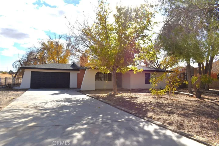 18085 Wisteria Street, Hesperia, California 92345