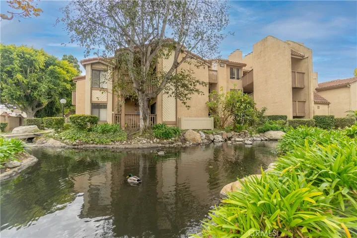 4861 Lago Drive 201, Huntington Beach, California 92649
