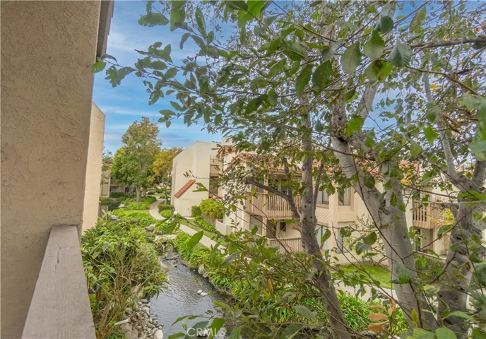4861 Lago Drive 201, Huntington Beach, California 92649