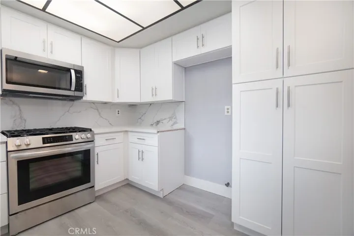 4861 Lago Drive 201, Huntington Beach, California 92649