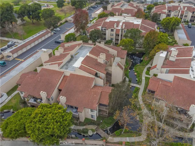 4861 Lago Drive 201, Huntington Beach, California 92649