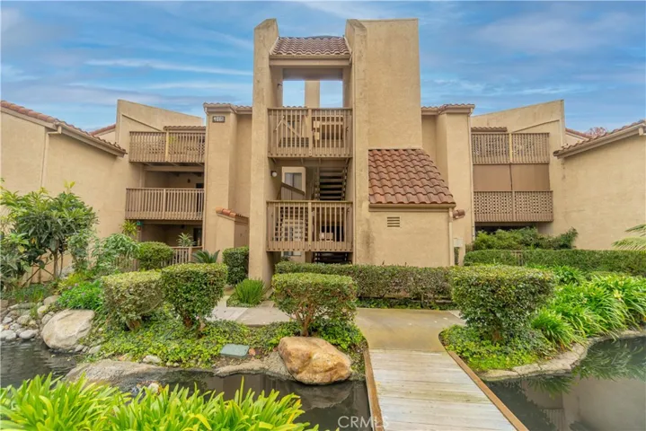 4861 Lago Drive 201, Huntington Beach, California 92649