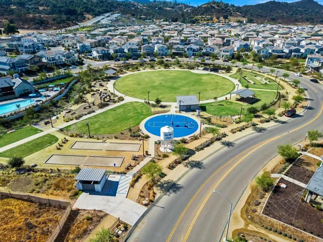 28007 Harvest Court, Valley Center, California 92082