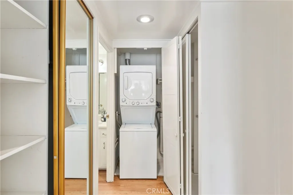 225 Avenida Majorca N, Laguna Woods, California 92637 home-pic-18