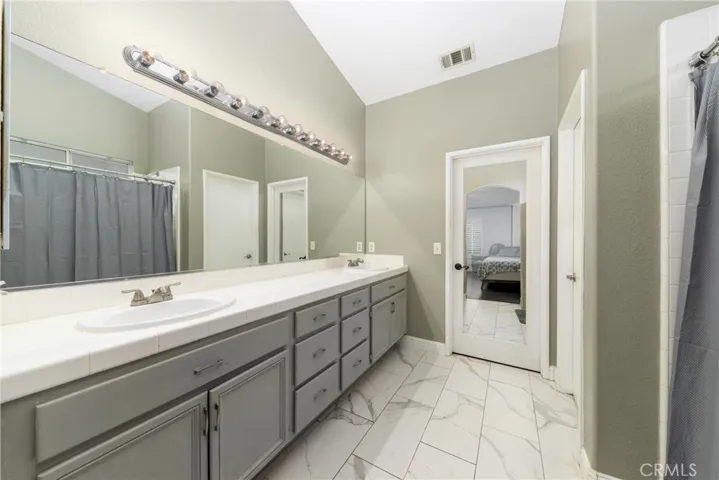 7143 Birch Tree Place, Fontana, California 92336