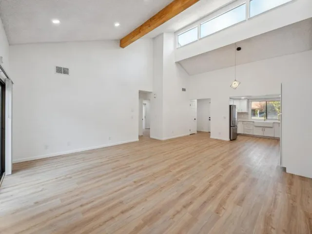 5 Yahi Court, Sacramento, California 95833
