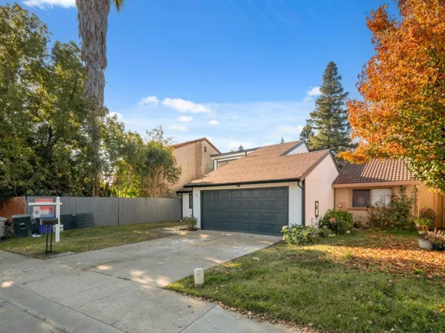 5 Yahi Court, Sacramento, California 95833