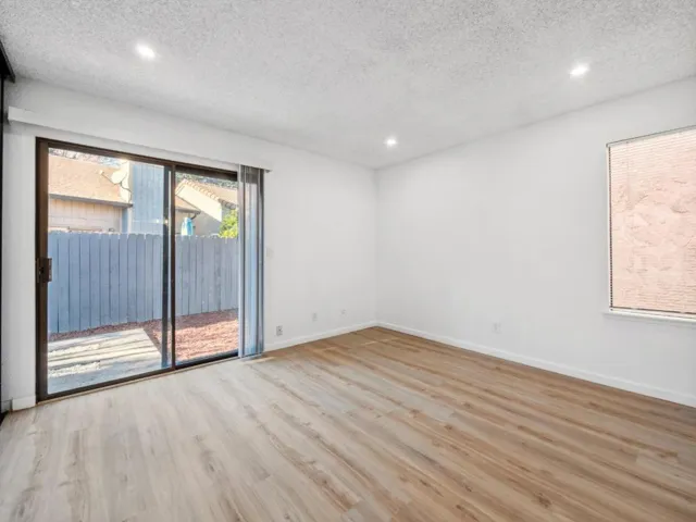 5 Yahi Court, Sacramento, California 95833