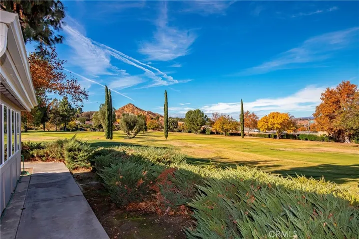 18907 Circle Of The Oaks, Newhall, California 91321