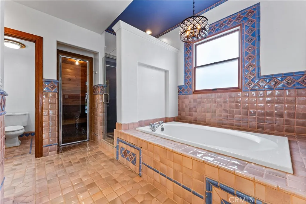 11431 Clybourn Avenue, Lakeview Terrace, California 91342 home-pic-33