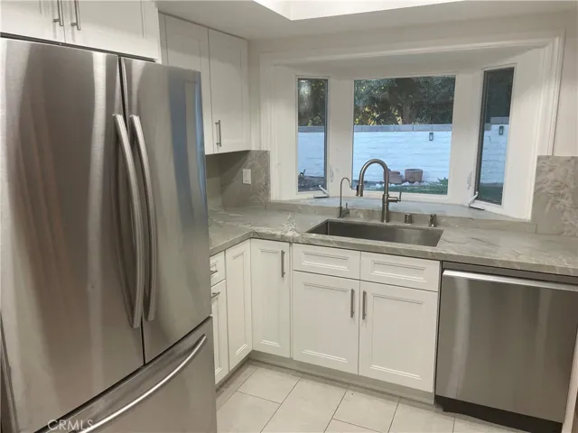 3237 Futura, Thousand Oaks, California 91362