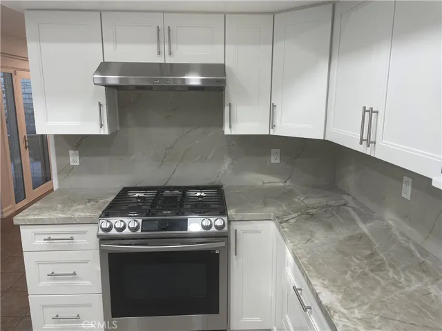 3237 Futura, Thousand Oaks, California 91362