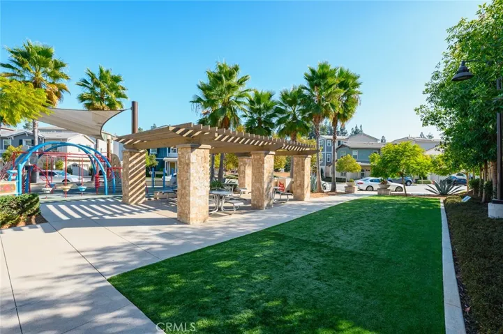 16 Noble, Pomona, California 91766