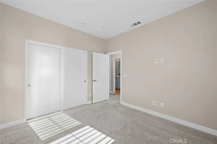 16 Noble, Pomona, California 91766