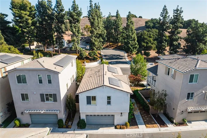 16 Noble, Pomona, California 91766