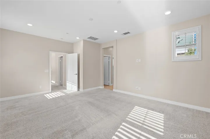 16 Noble, Pomona, California 91766