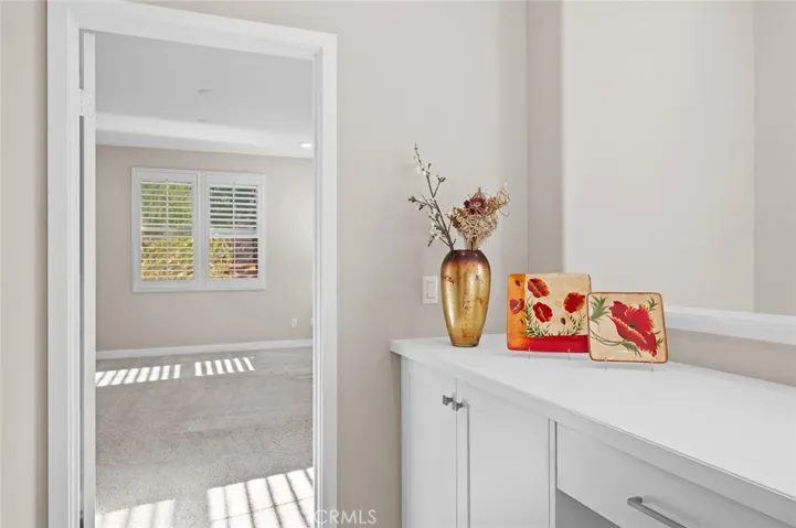 16 Noble, Pomona, California 91766
