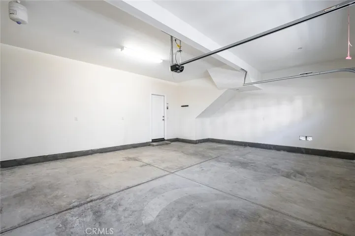16 Noble, Pomona, California 91766