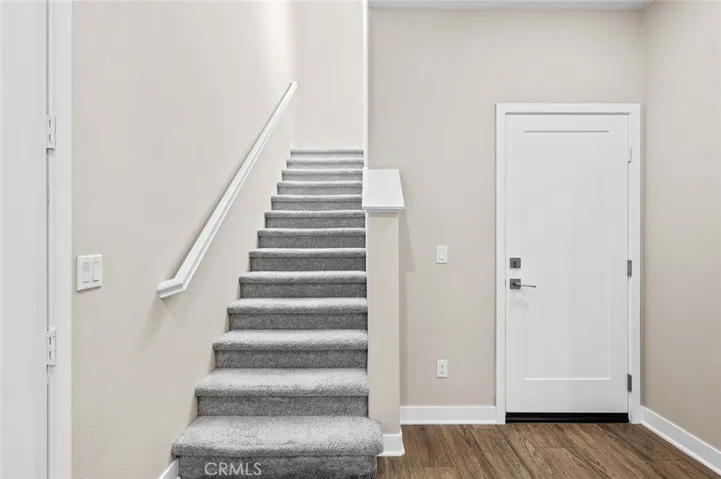 16 Noble, Pomona, California 91766