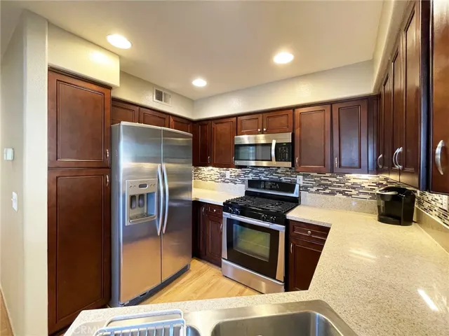 7907 E Horizon View Drive, Anaheim Hills, California 92808