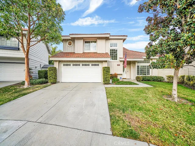 13814 Apache, Tustin, California 92782