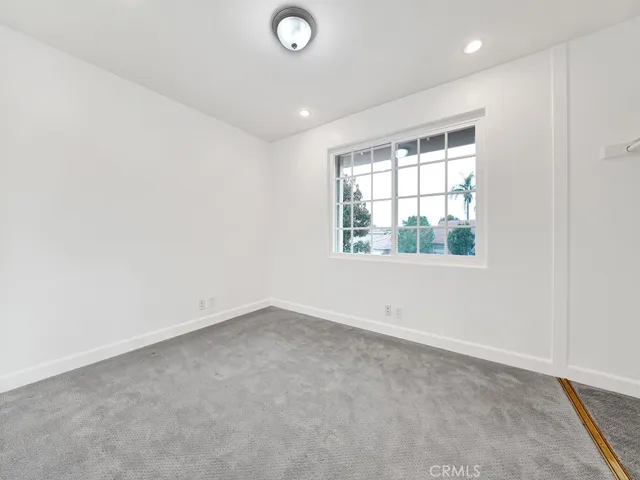 13814 Apache, Tustin, California 92782
