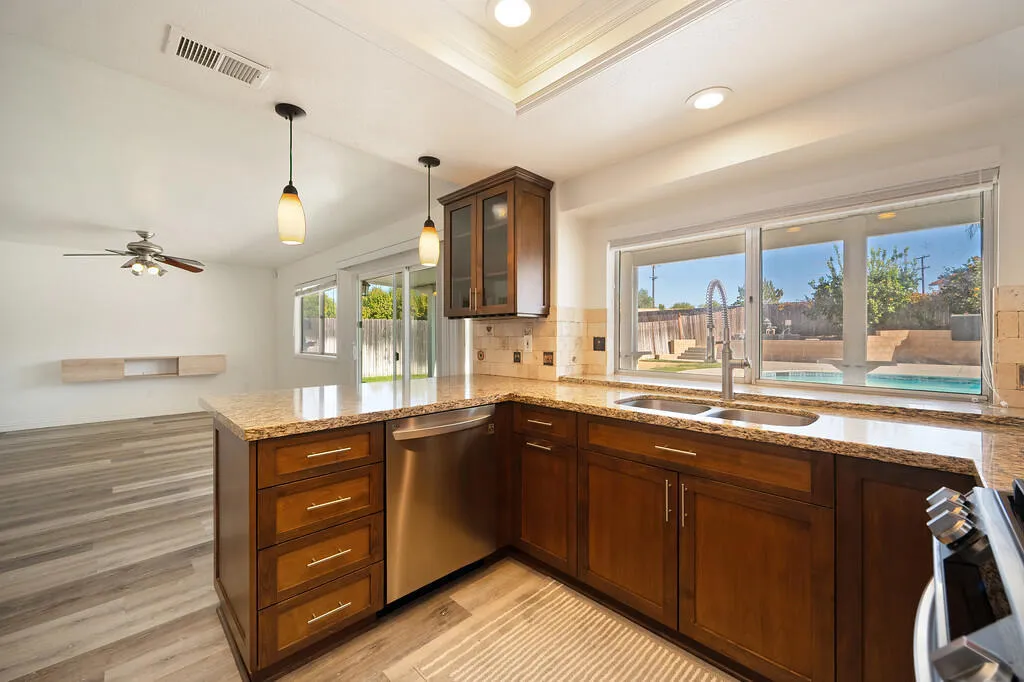 45478 Masters Drive, Temecula, California 92592 home-pic-17