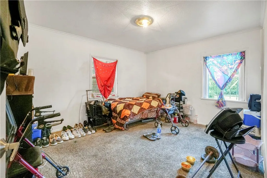 151 W 110th Street, Los Angeles, California 90061 home-pic-4