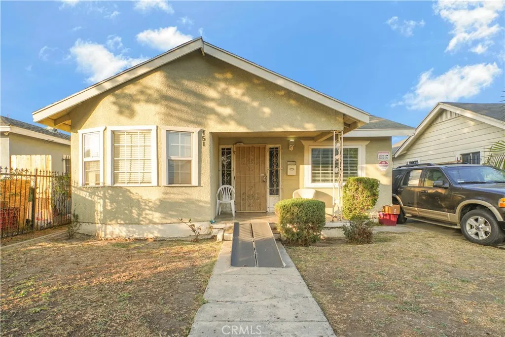 151 W 110th Street, Los Angeles, California 90061 home-pic-0