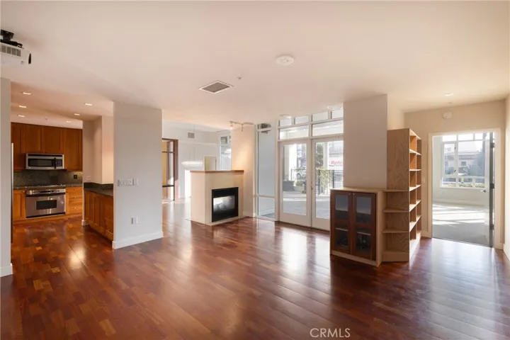 700 W Harbor Drive 104, San Diego, California 92101