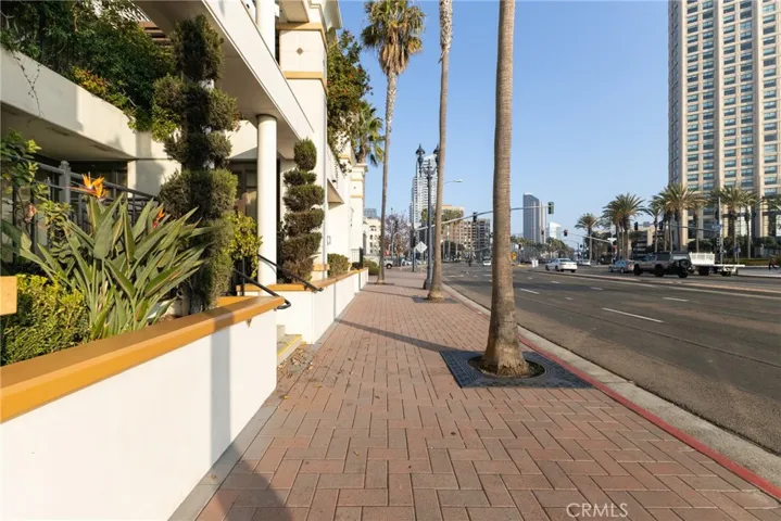 700 W Harbor Drive 104, San Diego, California 92101