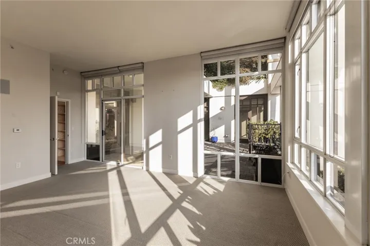 700 W Harbor Drive 104, San Diego, California 92101