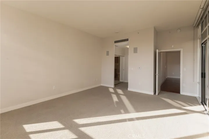 700 W Harbor Drive 104, San Diego, California 92101