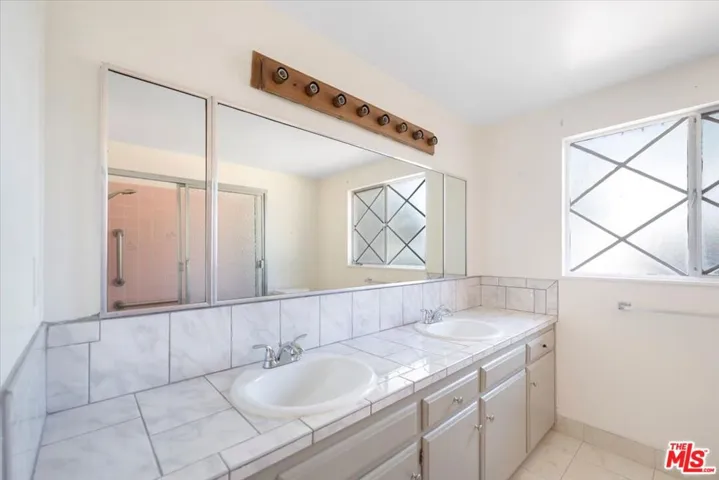11009 Darby Avenue, Porter Ranch, California 91326