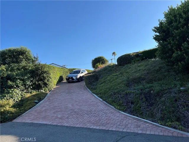 9 Stallion Road, Rancho Palos Verdes, California 90275