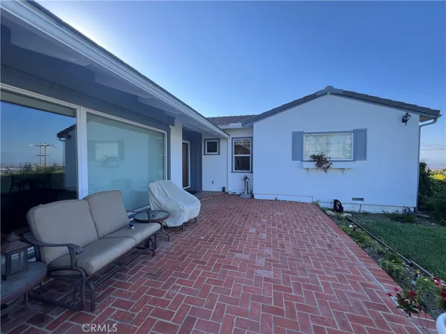 9 Stallion Road, Rancho Palos Verdes, California 90275