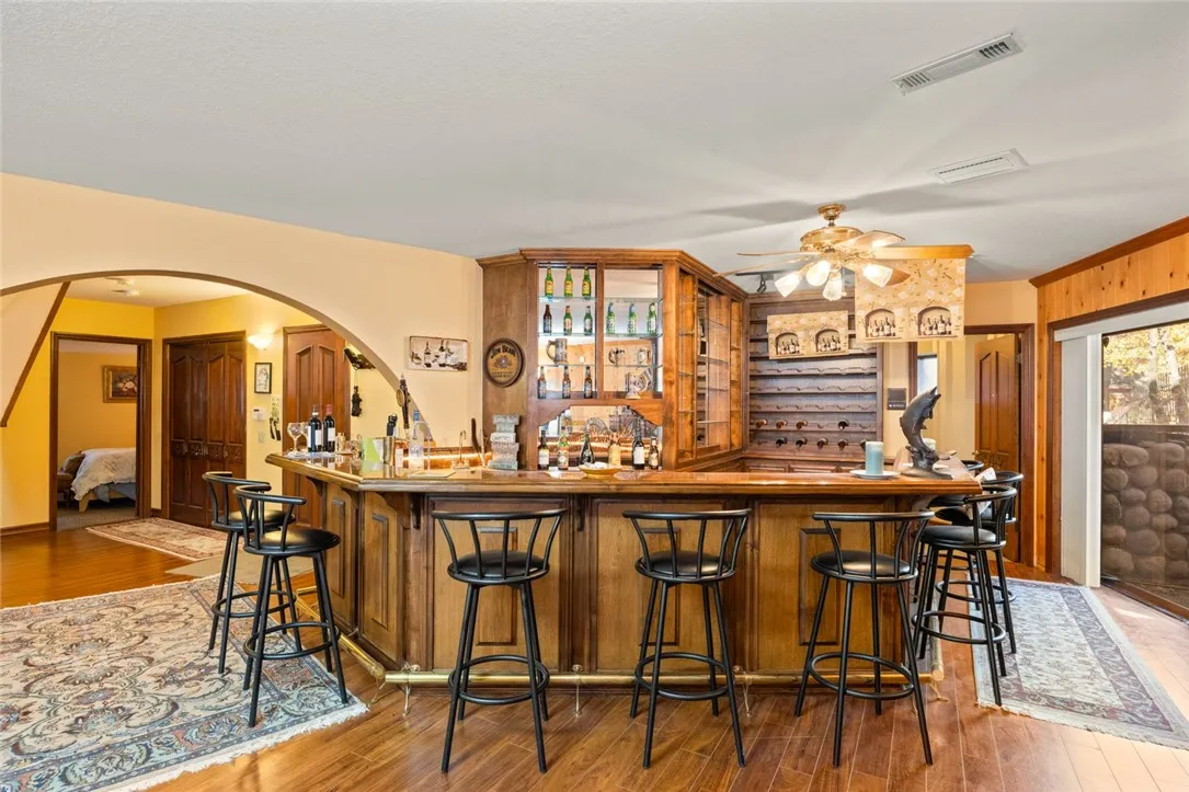 160 Yosemite Drive, Big Bear City, California 92314 home-pic-26