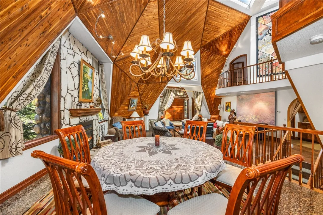 160 Yosemite Drive, Big Bear City, California 92314 home-pic-8