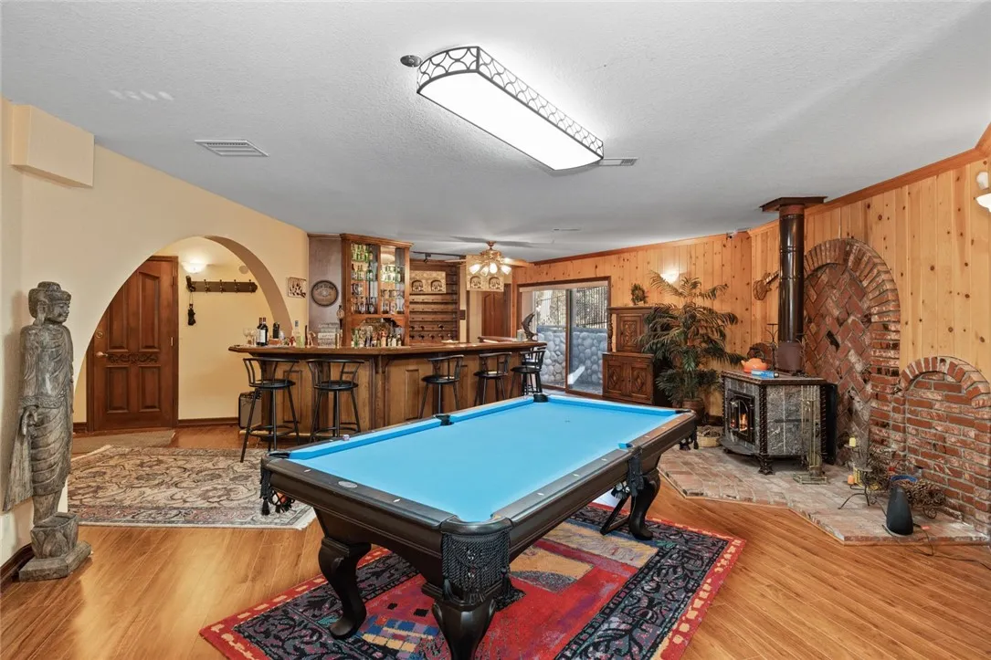 160 Yosemite Drive, Big Bear City, California 92314 home-pic-25