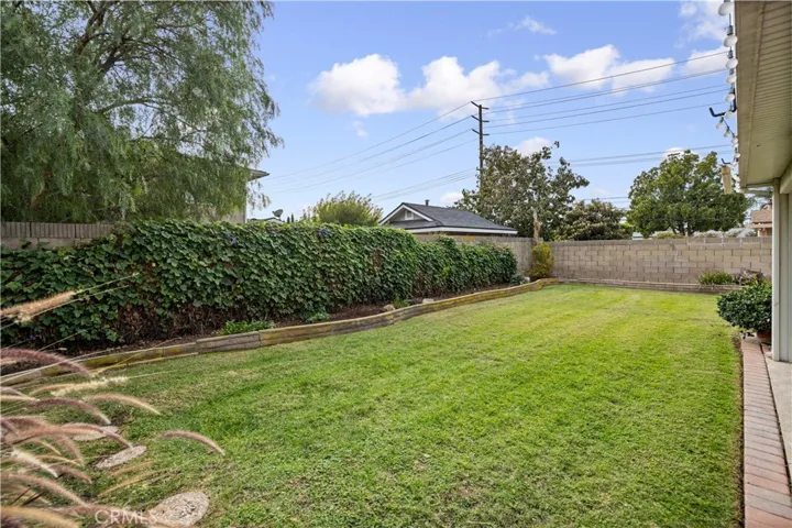 17332 Stafford Circle, Yorba Linda, California 92886