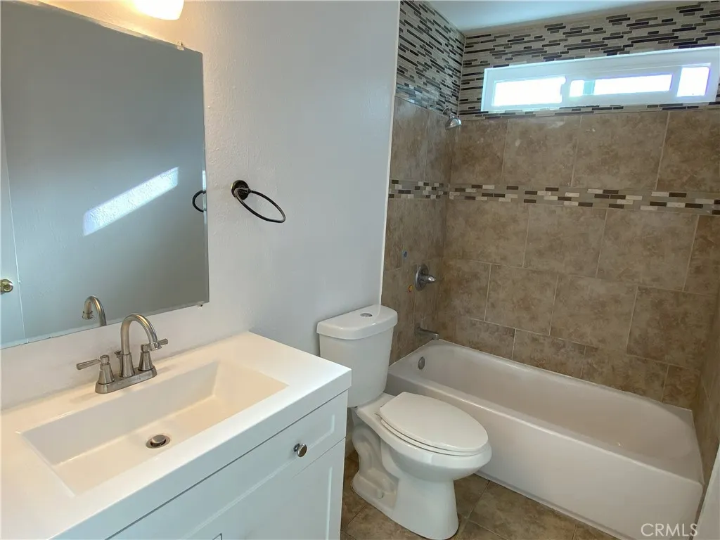 2826 Cogswell Road A-m, El Monte, California 91732 home-pic-28