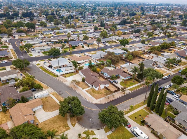 4706 Wildwood Way, Riverside, California 92503