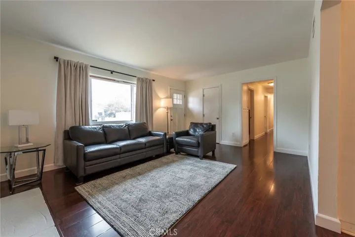 4706 Wildwood Way, Riverside, California 92503